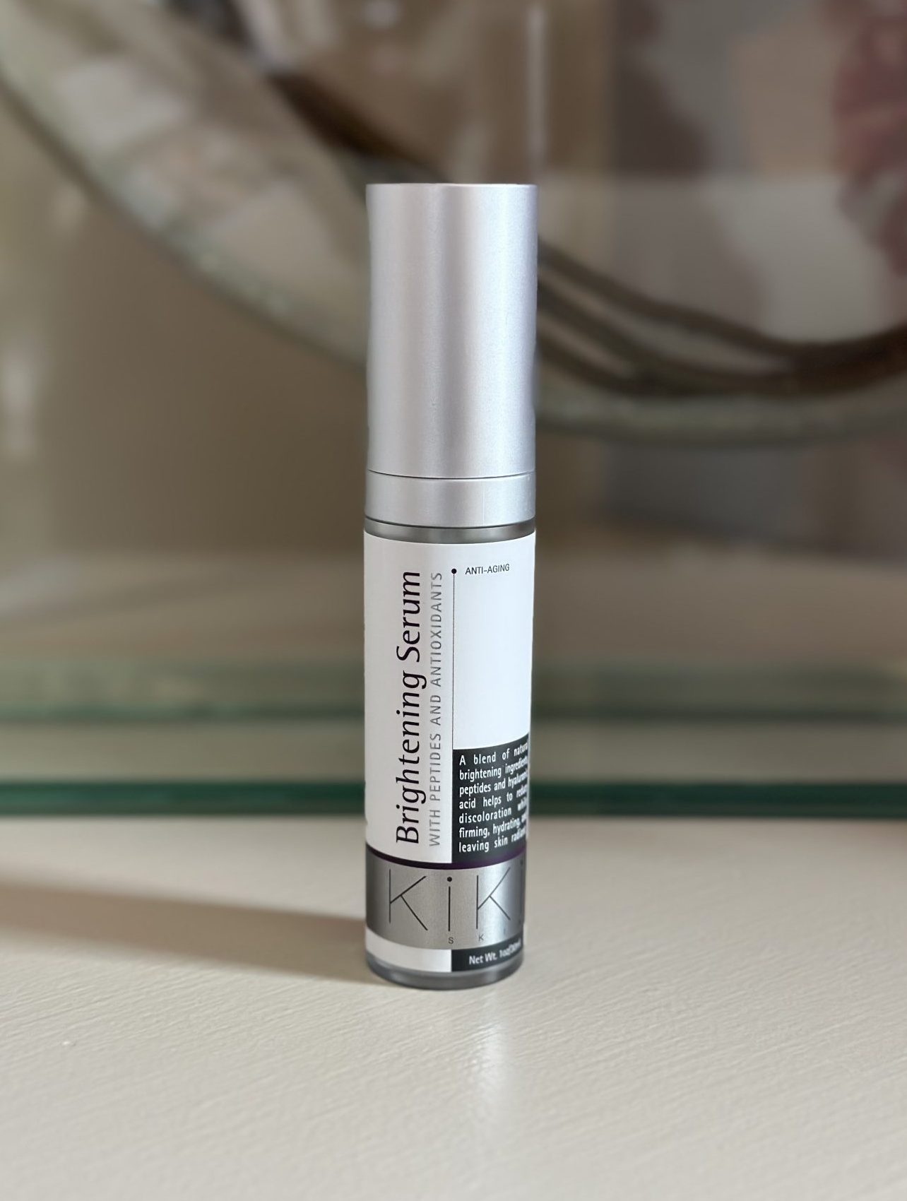 Kiki Kosmetiks Brightening Serum with Peptides and Antioxidants