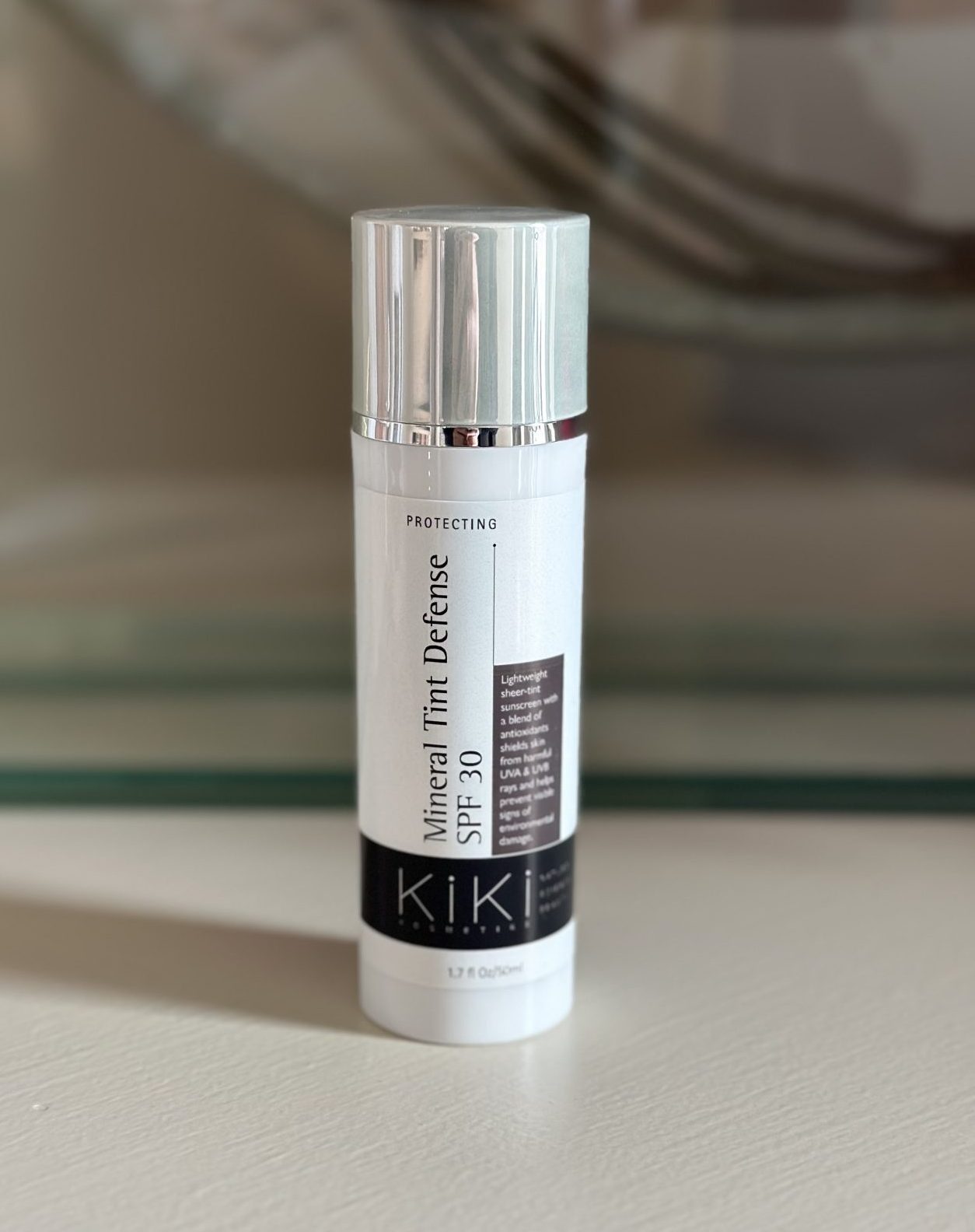 Kiki Kosmetiks Mineral Tint Defense SPF 30